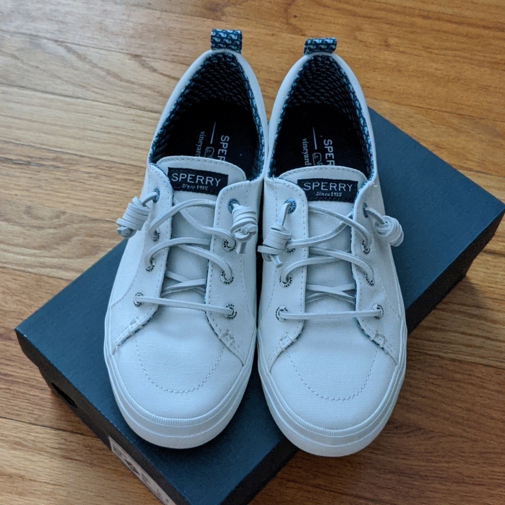 NEW Vineyard Vines x Sperry Crest Vibe Canvas Sneakers